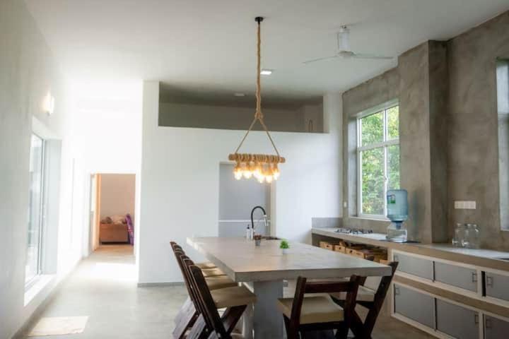 Villa 38 Padukka Bagian luar foto