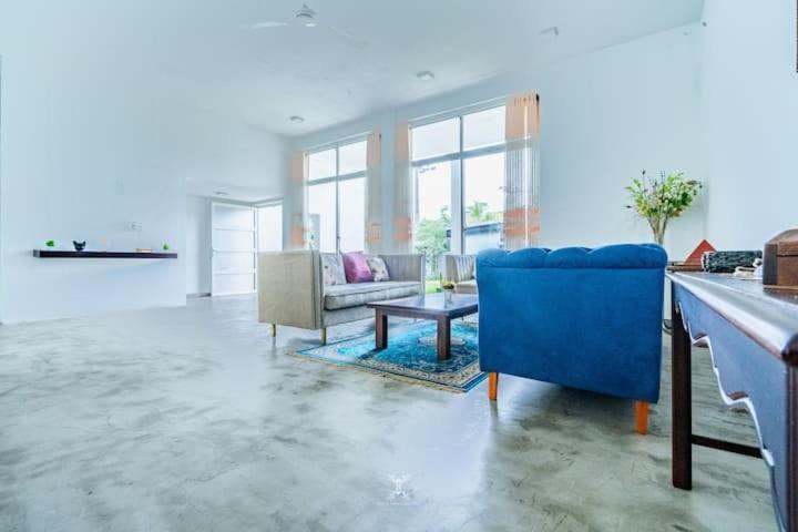 Villa 38 Padukka Bagian luar foto